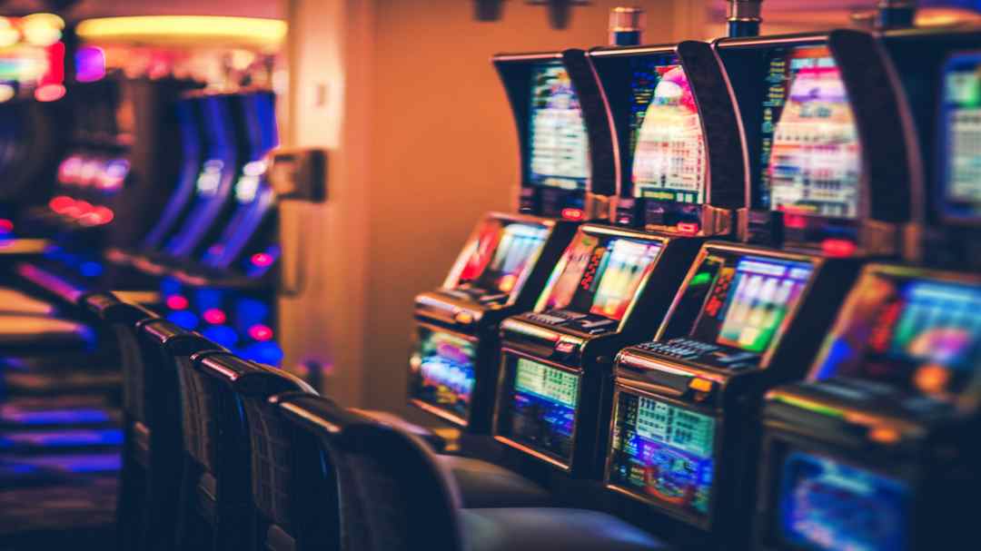 Chơi game slots cá cược thú vị tại Lucky Diamond Casino